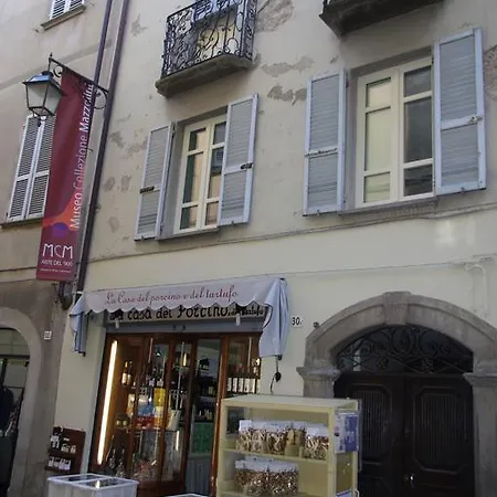 Suites Bobbio דירה *